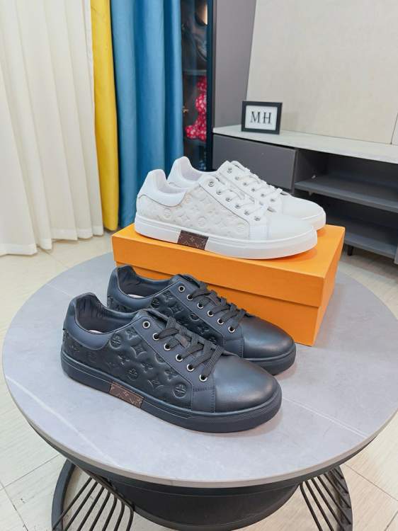 Picture of Louis Vuitton Shoes _SKULVsz38-44hnh022314991